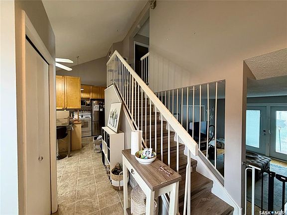 2nd image of UNIT 49-331 Pendygrasse ROAD