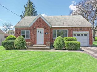 2839 Wellington Ave, Schenectady, NY 12306