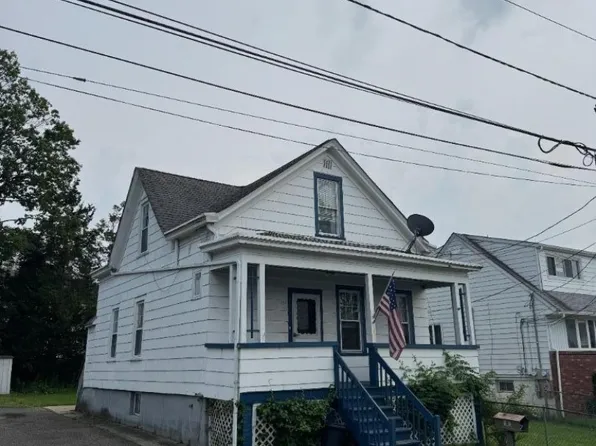 151 Maple Ave, Woodland Park, NJ 07424