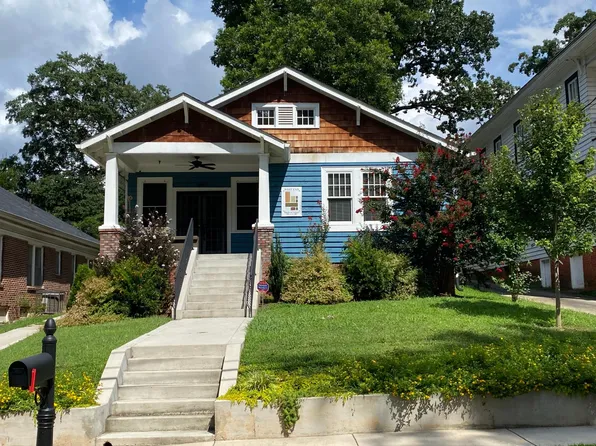 690 Holderness St SW, Atlanta, GA 30310