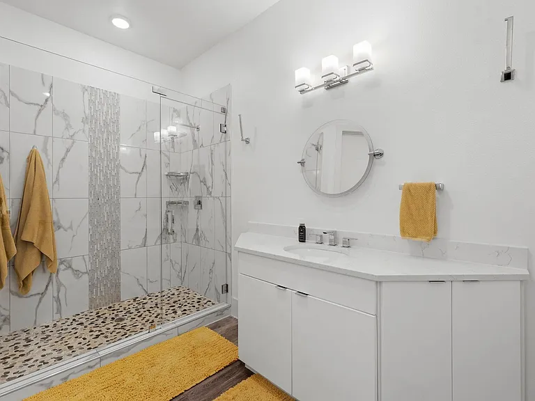 199 Waterpoint Ct #202 — Photo 21