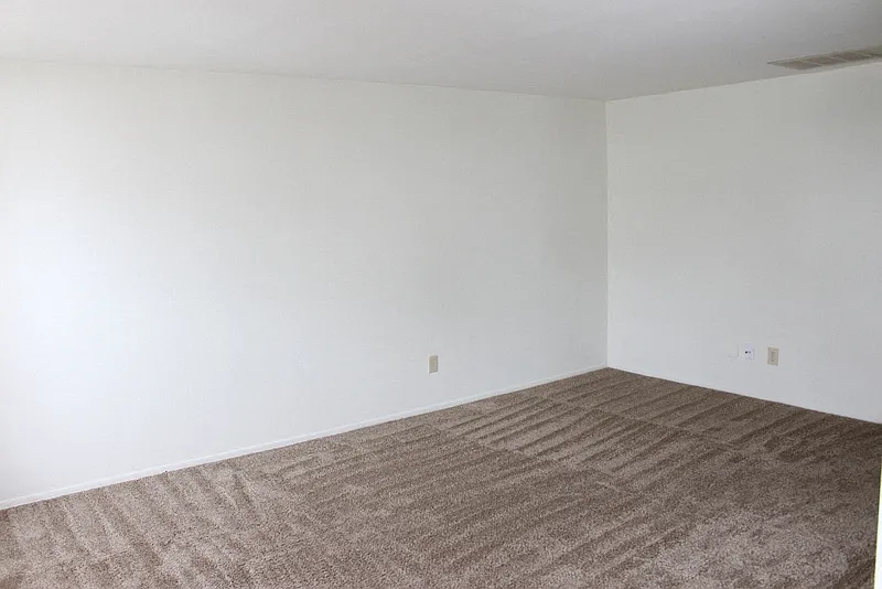 5835 Troy Villa Blvd. — Photo 4