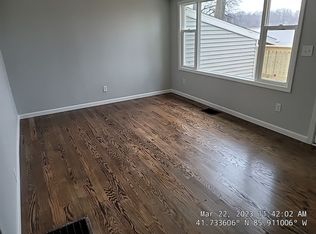 23155 Heaton Vis APT 4, Elkhart, IN 46514