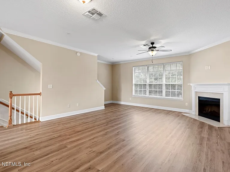 4368 Ellipse Dr — Photo 7