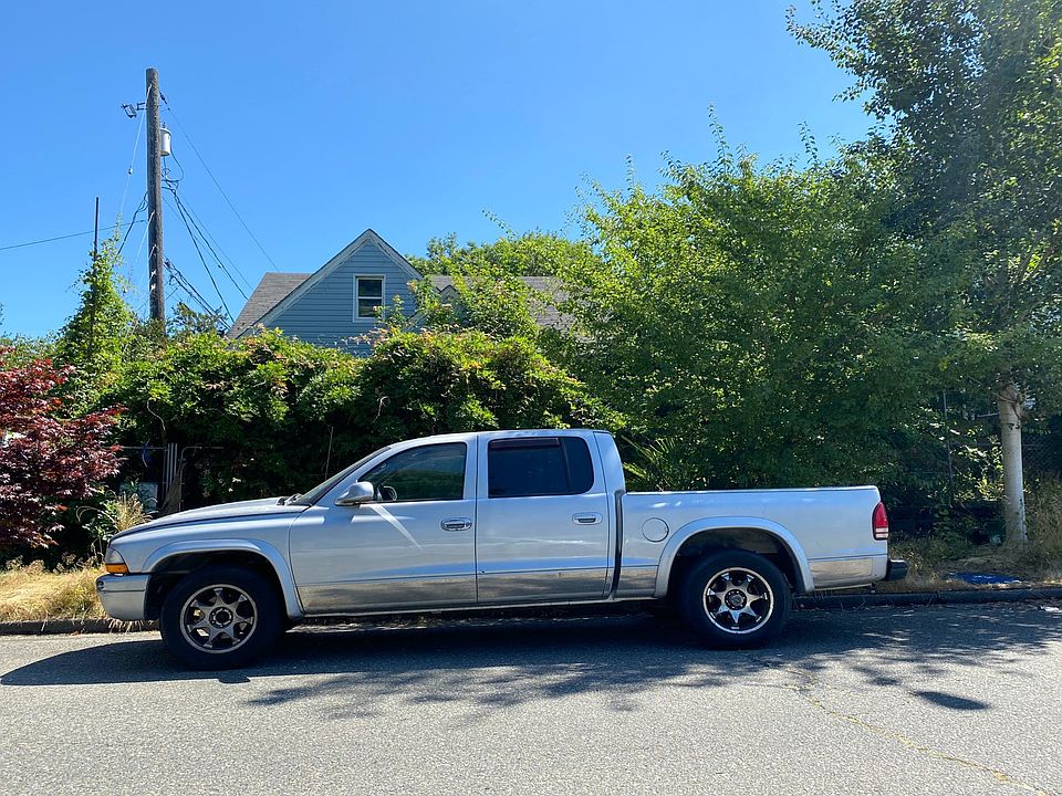1st image of 4915 S Park Ave