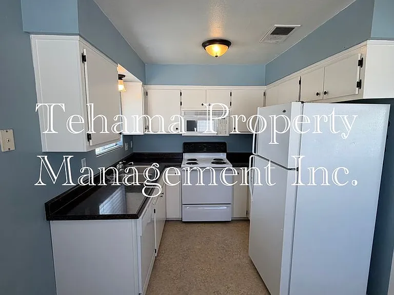 645 David Ave — Photo 1