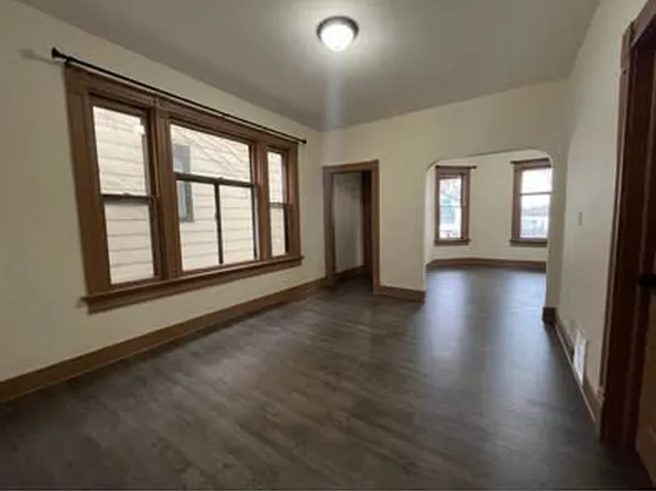 1422-1424 N 26th St #1422, Milwaukee, WI 53205