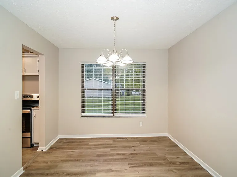 3420 Wedgewood Dr — Photo 8
