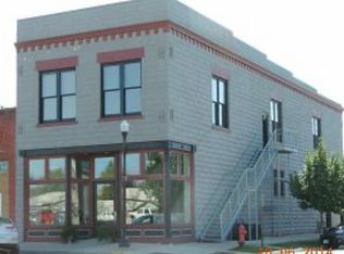 102 Main St E #4, State Center, IA 50247
