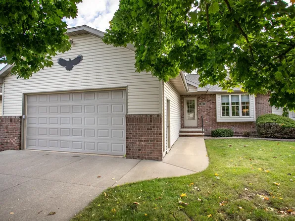 20 Spencer Village Ct, Appleton, WI 54914