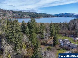 5543 Redwood St, Sweet Home, OR 97386