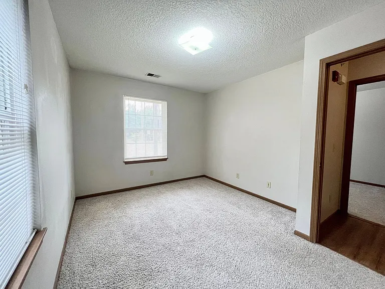1105 Ratone St #8 — Photo 9