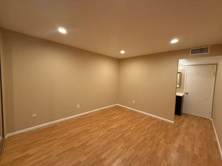 5999 Rancho Mission Rd #101 — Photo 18
