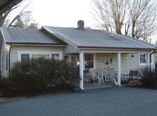 743 W C St, Newton, NC 28658