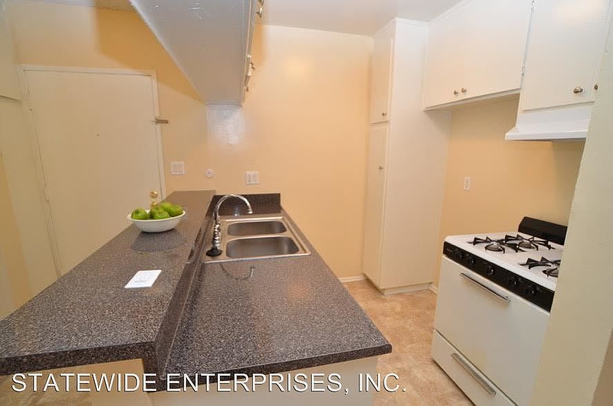 1st image of 20431 Saticoy St APT 210