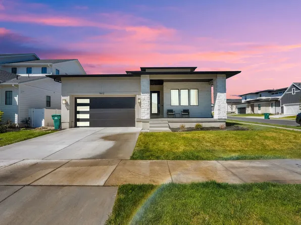 1612 W Maple Brook Ln S #27, Riverton, UT 84065