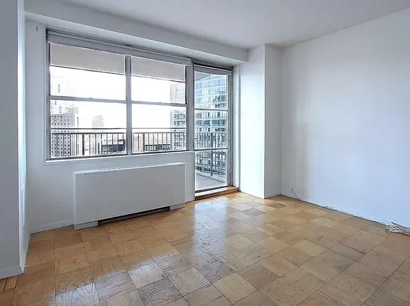 151 Tremont St APT 22B, Boston, MA 02111