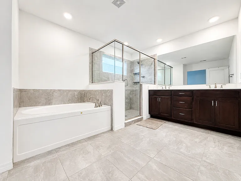 7045 SW 65th St — Photo 41