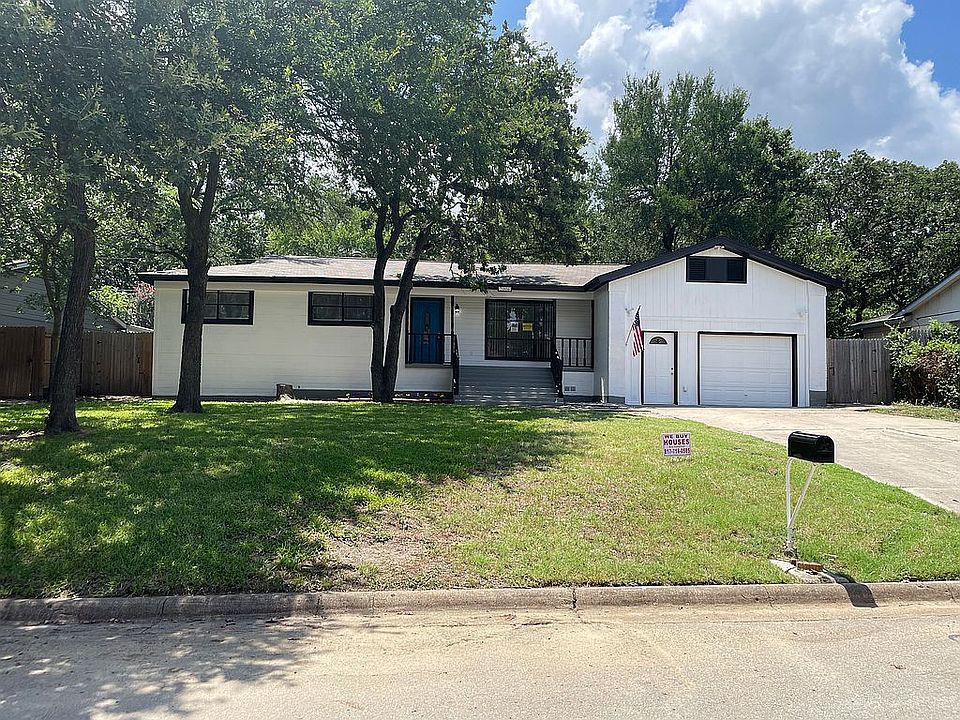 1st image of 7009 Lowery Ln
