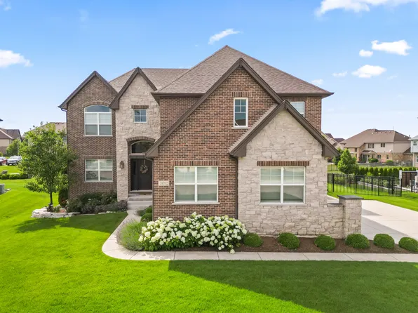 13052 Dunmoor Dr, Lemont, IL 60439