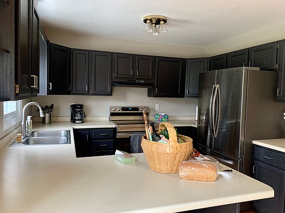 5th image of 4841 Olde Forest Dr