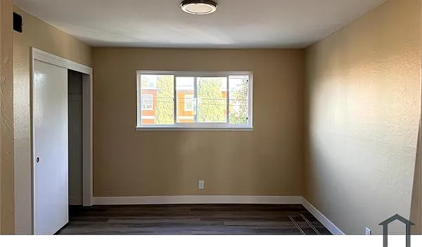 2922 Dohr St #C — Photo 11