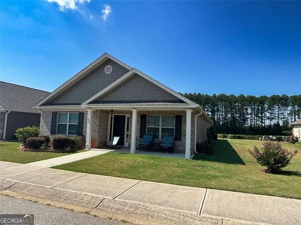 925 Widener Memorial Blvd, Winder, GA 30680