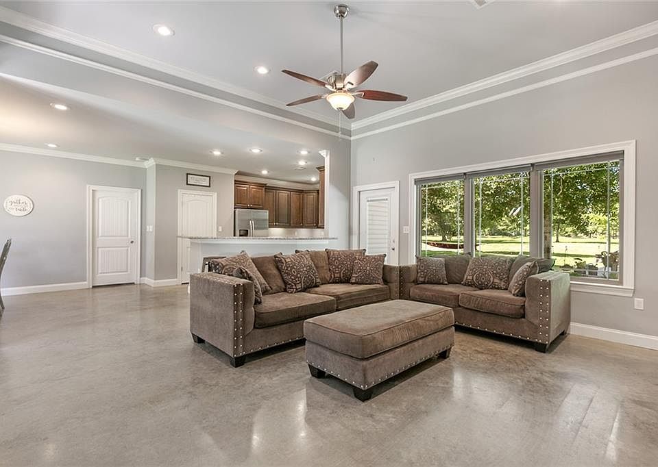 42692 Brown Rd, Ponchatoula, LA 70454 Zillow