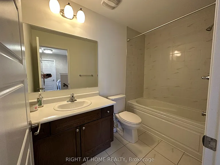 301 Murlock Hts — Photo 19
