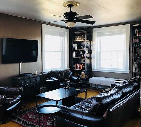 Living Room (side view)