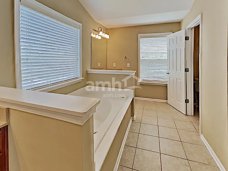 1830 Madrid Falls Dr — Photo 12