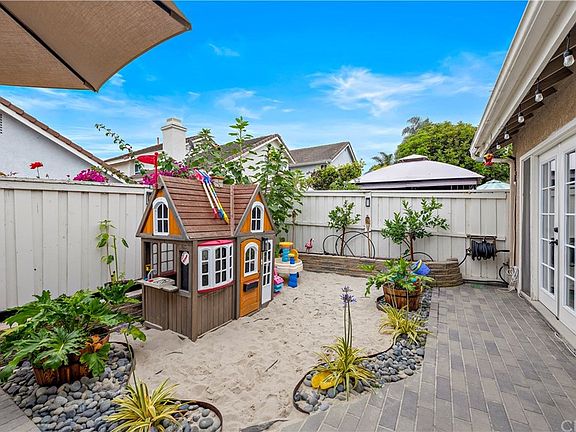5th image of 2321 Avenida Marejada #41