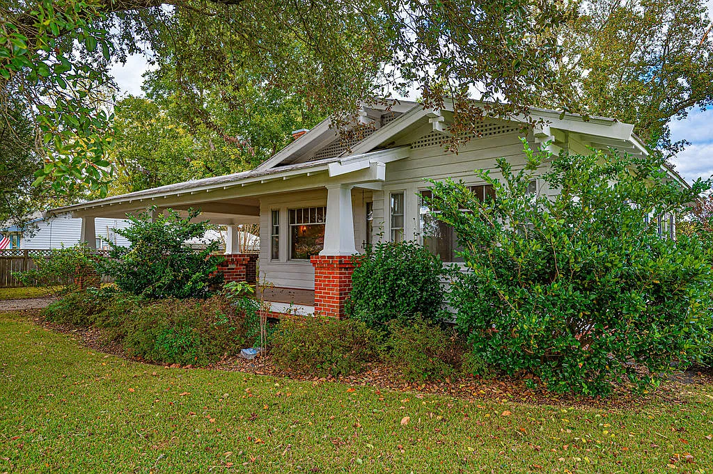 275 Aurora Road - 1 — Photo 4