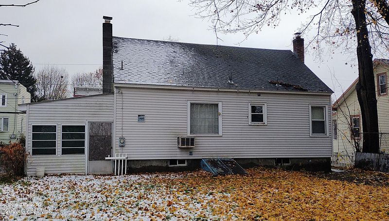 4th image of 1535 5th Street