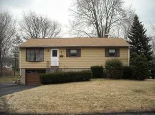 5 Adele Rd, West Nyack, NY 10994