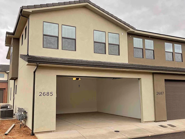 2685 E Wake Forest Ln — Photo 16