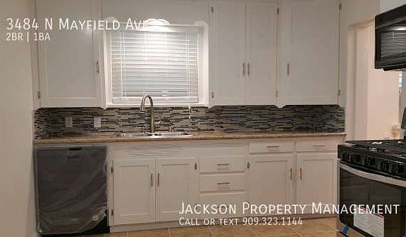 4th image of 3484 N Mayfield Ave