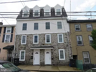 161 Levering St Photo 1
