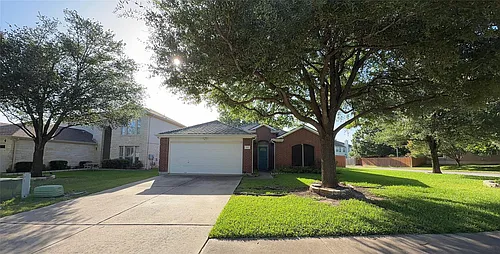 645 Arrowood Pl Photo 1