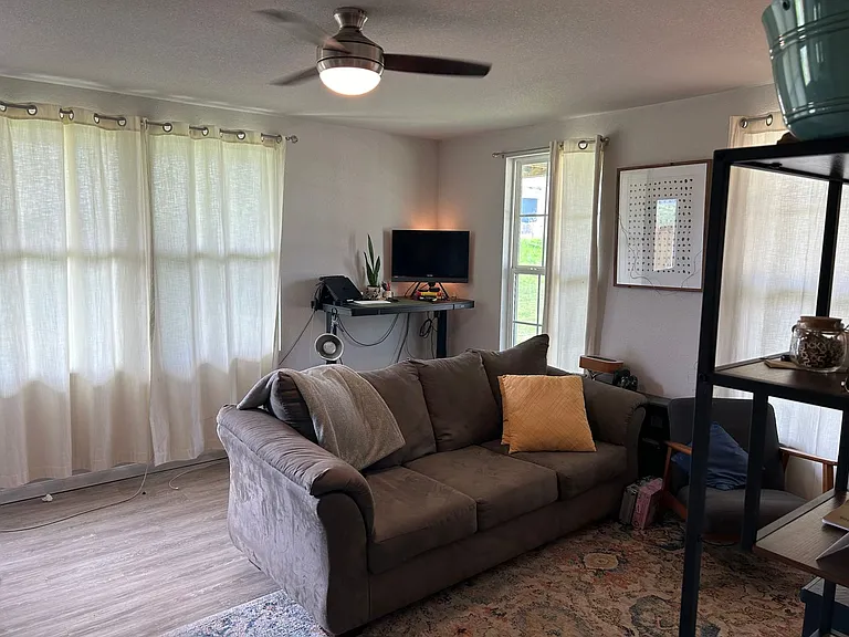 420 Ferrule Dr #B — Photo 9