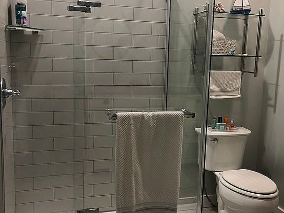 5th image of 51208 N Shore Dr