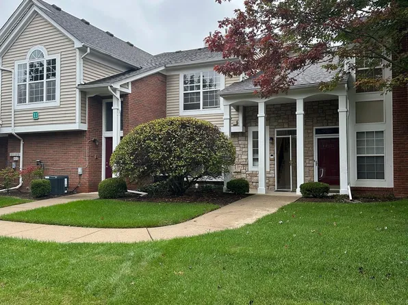 44857 Marigold Dr, Sterling Heights, MI 48314