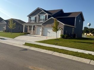 6039 Granby Dr, Whitestown, IN 46075
