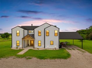 1097 Oak Knoll Ln, Elm Mott, TX 76640
