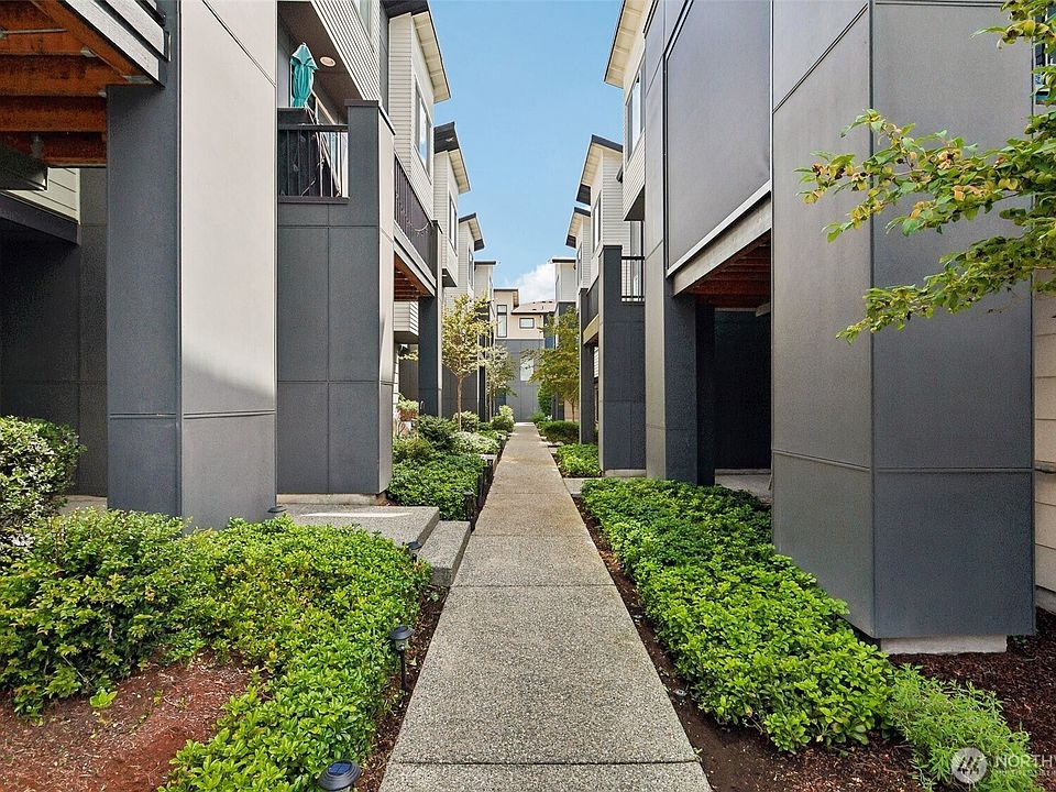 1st image of 615 238th Street SE #D