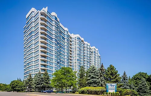 7300 Yonge St Photo 1