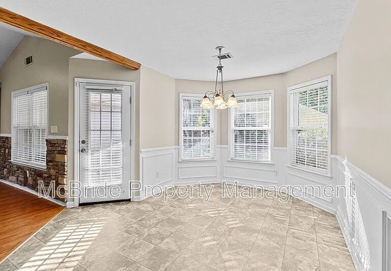 284 High Meadows Cir — Photo 10