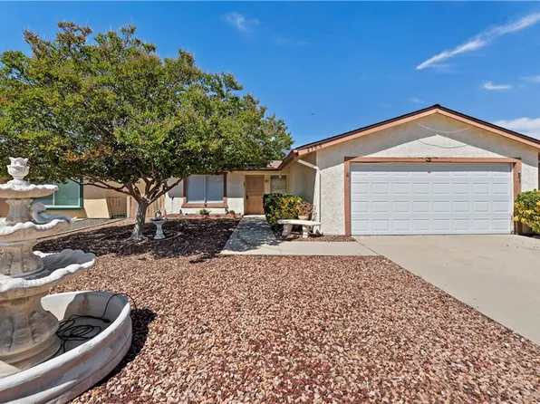 2300 El Grande St, Hemet, CA 92545