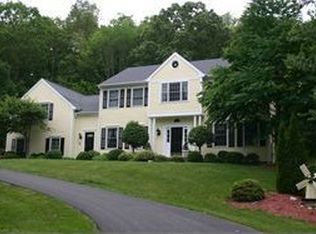 57 Powdermaker Dr, Ridgefield, CT 06877