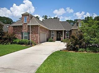 12585 Lakeland Dr, Walker, LA 70785